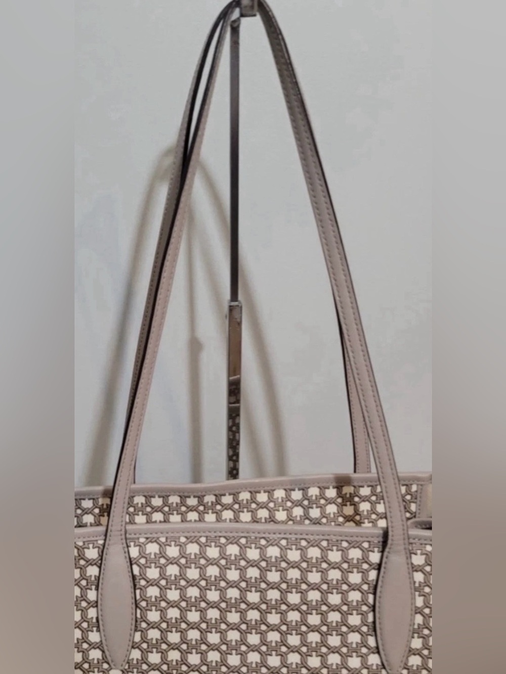 Kate Spade Link Shoulder Tote Bag Taupe Cream Coated Canvas Purse - Picture 8 of 16